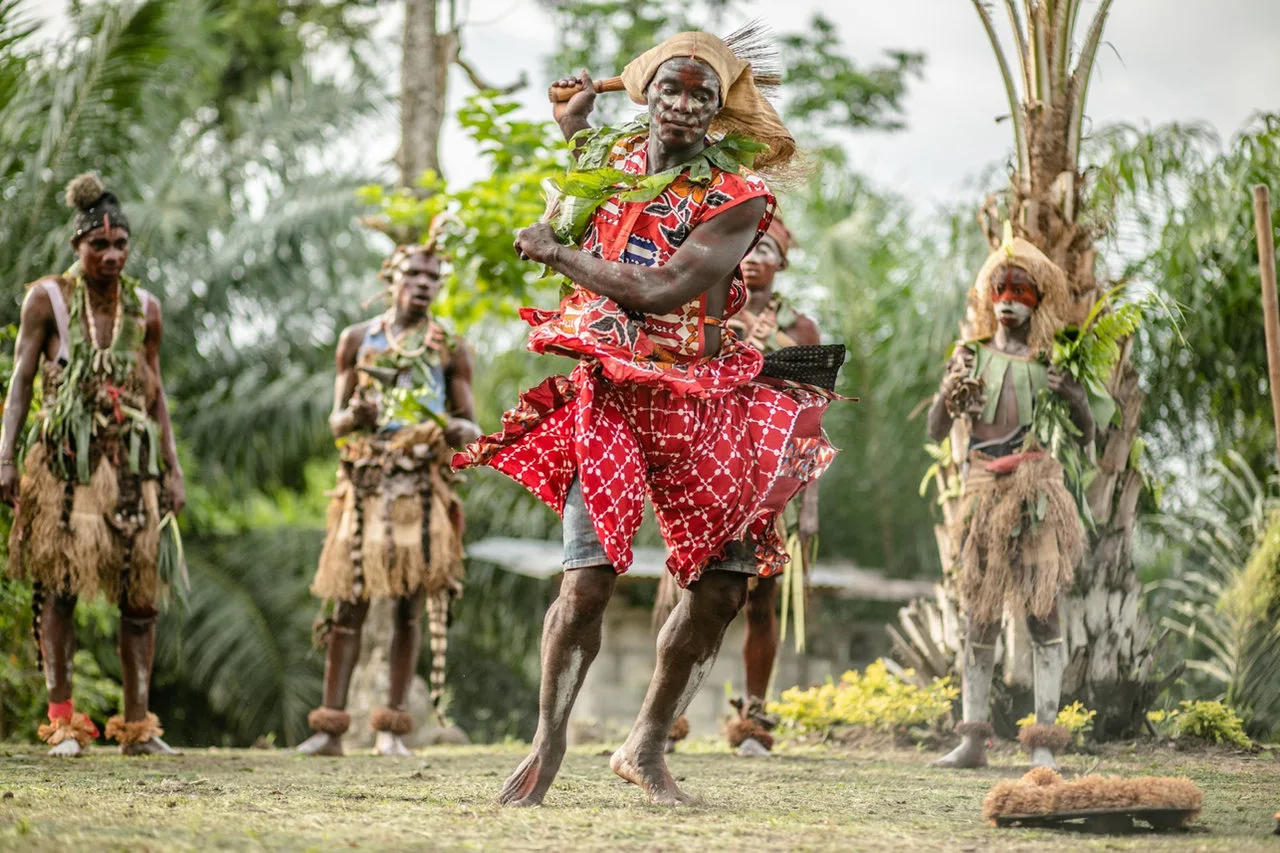 Mikumu Village : Un Carrefour de Tradition et d'Innovation au plein coeur d'Akanda — photographie 6