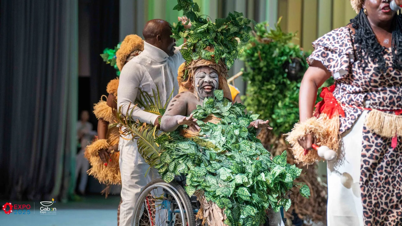 Osaka 2025 : Le Gabon célèbre l’amitié et la forêt lors de sa journée nationale — photographie 4